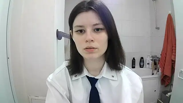 EdlinEngelby online show from September 24, 4:28 pm