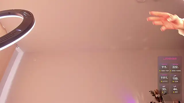 devaivy online show from February 18, 9:08 am