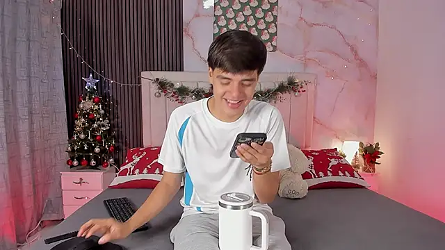 sweet petter online show from December 18, 1:05 pm