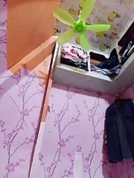 vickyhot1966 online show from February 25, 10:19 pm