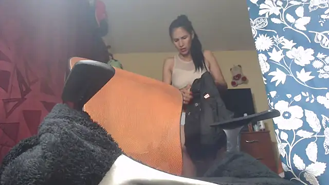 gattycahot online show from September 30, 1:33 am