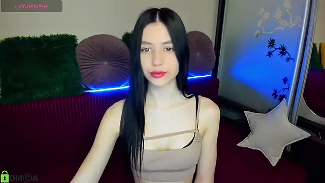 SelinLi online show from March 16, 9:02 am