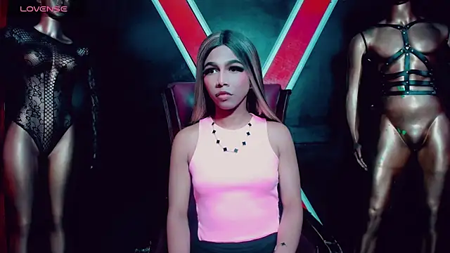 Britany montiel online show from February 3, 7:07 pm