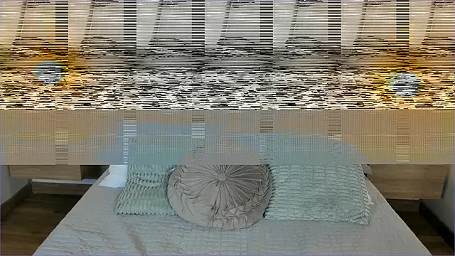 SophieValliiant online show from October 26, 12:50 am