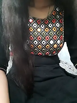 Aarti-kumri online show from February 15, 8:19 pm