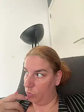 hottyFcup online show from June 28, 12:23 pm