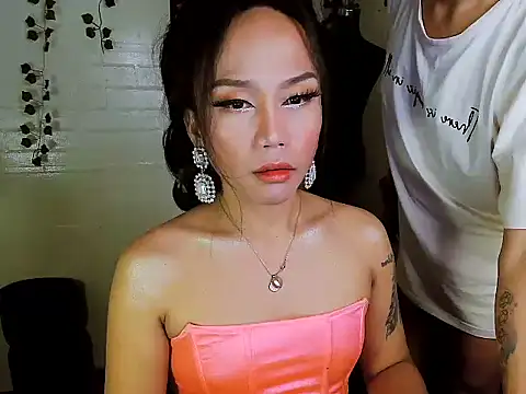 YourNikkieXxx online show from September 22, 1:09 pm