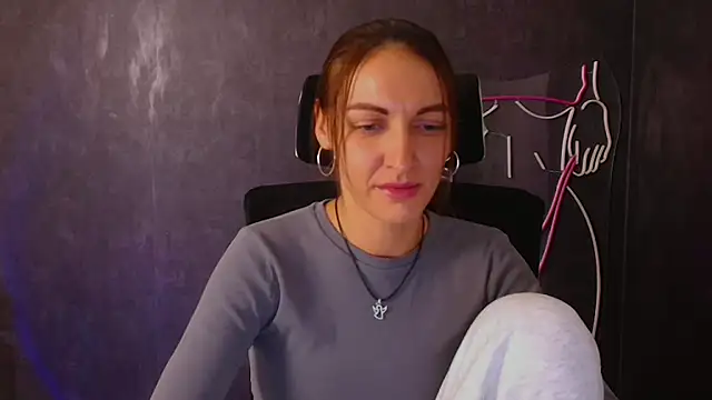 Aurora Loveu online show from September 12, 10:17 pm