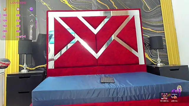 VioletRose as online show from April 17, 2:24 am