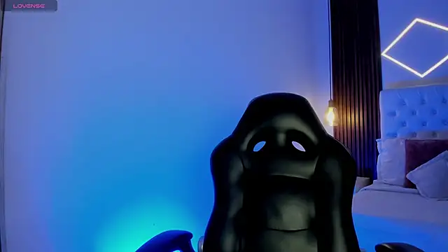 ZamabyCrucie online show from October 1, 10:37 pm