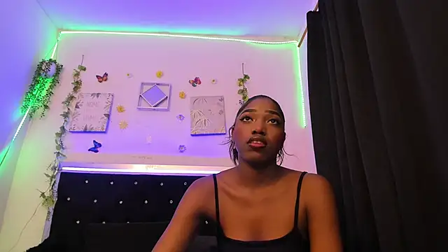 AkariRosetti online show from October 2, 1:05 pm