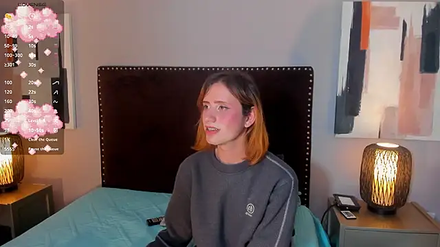 seraphine star online show from February 9, 12:35 am