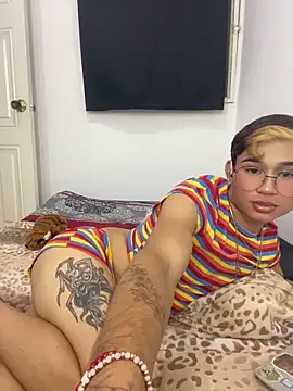 Aquiarox online show from May 2, 10:57 pm