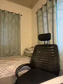 Kylie143 online show from March 13, 10:11 pm