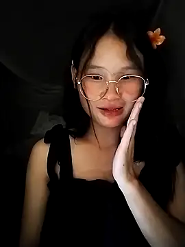 saronla 03 online show from September 18, 5:11 pm