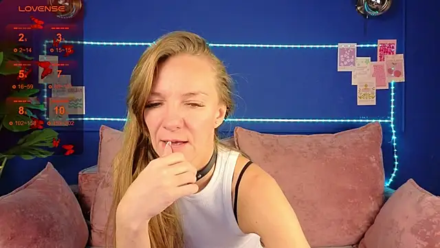 Jesica mooon online show from September 25, 1:37 am