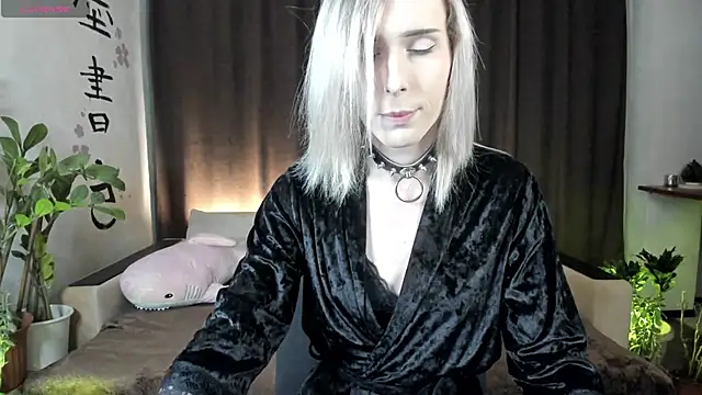 Lady Kaya online show from November 19, 1:00 pm