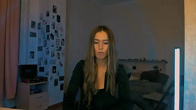 yourrdanceteacher online show from November 23, 7:59 pm