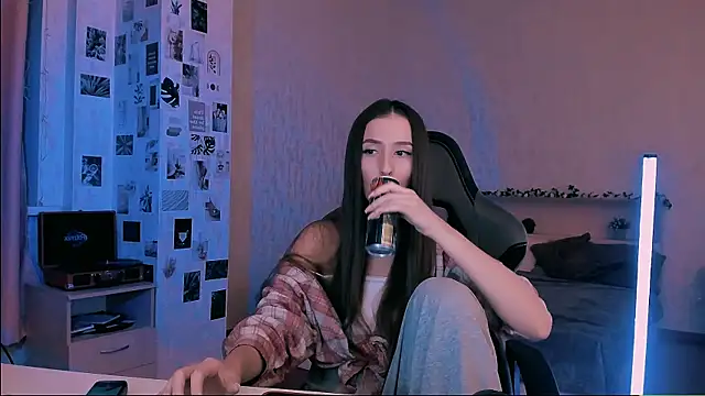 yourrdanceteacher online show from September 27, 7:32 pm