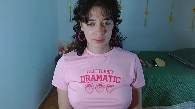 sajecrismaa online show from January 6, 7:50 pm