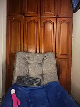 KaditaNavarro online show from April 17, 11:51 pm