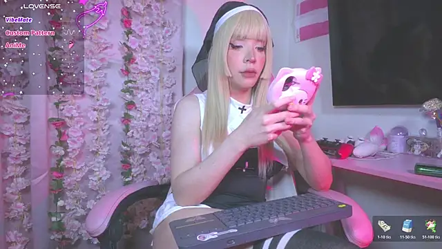 victoriabb28 online show from June 3, 3:40 am