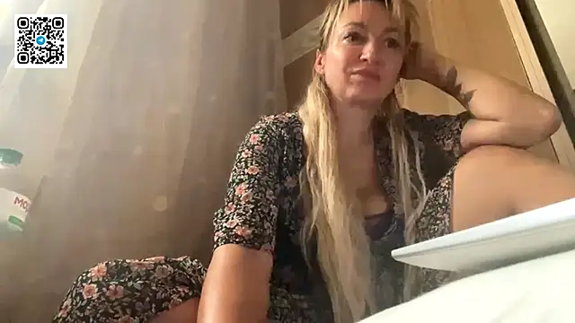 Lapussia online show from September 28, 2:33 pm