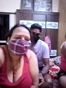 LoveOnStream online show from February 6, 11:02 am