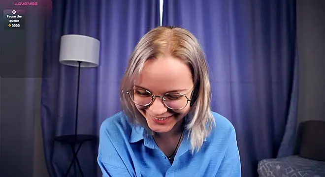 EdaKirkIin online show from September 19, 6:23 am