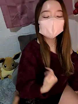 yuuhichan online show from March 23, 3:23 am