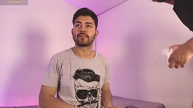 404 Not Found4 online show from September 9, 8:41 pm