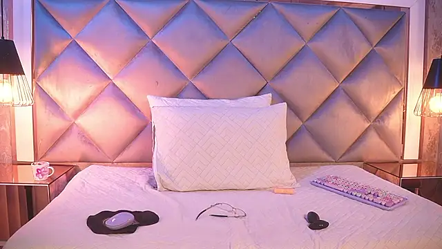 gemma sm online show from March 9, 3:21 am