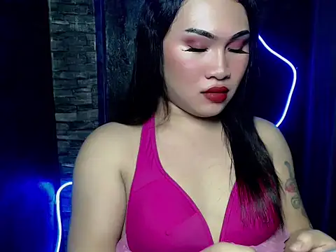 pretty lassy online show from September 20, 7:28 am