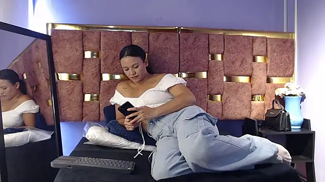 shantall 05 online show from February 5, 7:17 pm