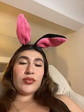 Isa Villamarin online show from October 12, 1:19 am