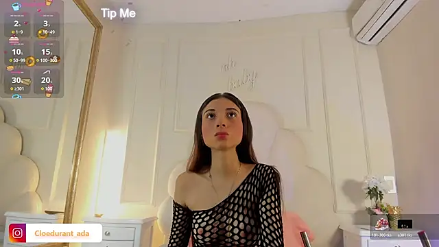 Cloedurant online show from October 17, 8:34 pm