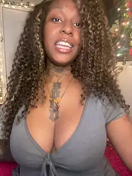 MistiSavannah online show from March 27, 2:07 pm