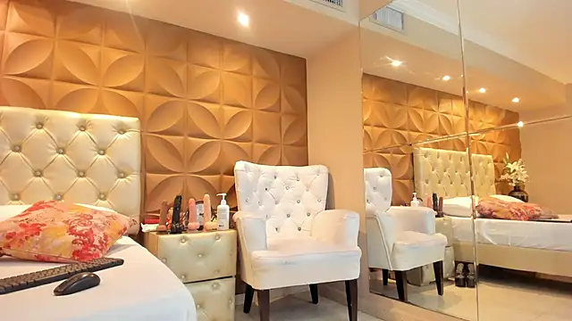 BarbaraCortez online show from February 3, 9:29 pm