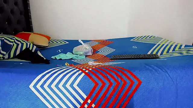 Sara hot12112 online show from November 12, 8:23 am