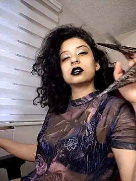 miss carmila1 online show from October 14, 10:45 pm