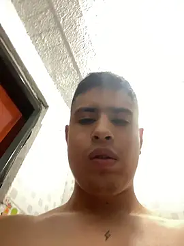 miaftmax online show from December 4, 4:41 pm