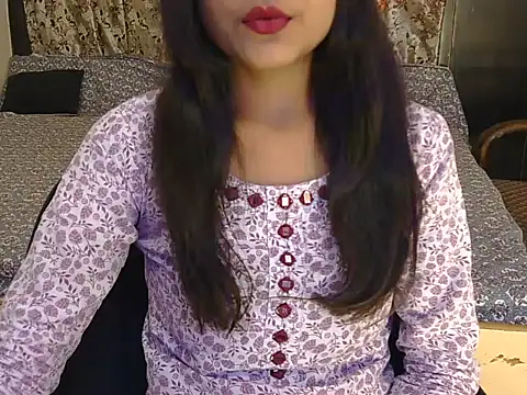 hoty-priya online show from November 21, 4:58 am