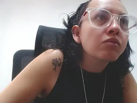 dalila macherano1 online show from September 26, 5:21 pm