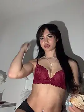 itsyourgirltee online show from April 11, 10:57 pm