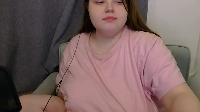 brattyprincessemma online show from January 7, 6:44 pm