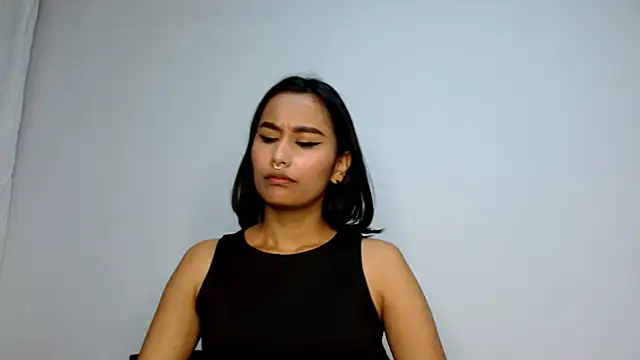 Gia Lee online show from October 13, 3:20 am