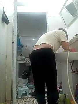 July-Asian online show from April 4, 4:06 pm