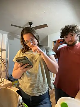 Mommasaurrex online show from December 1, 2:26 am