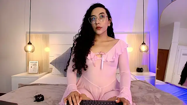 alehia cute online show from November 9, 1:07 pm