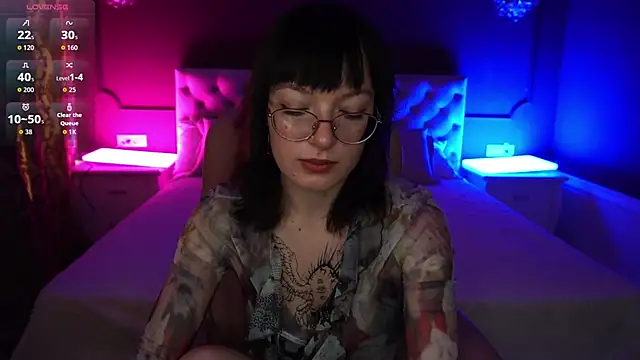 Pixie Peachh online show from September 22, 12:36 pm